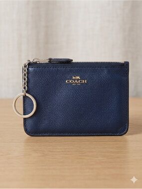 Coach EUC Navy Blue Pebbled
Leather Mini Skinny ID Case /
Keychain Wallet